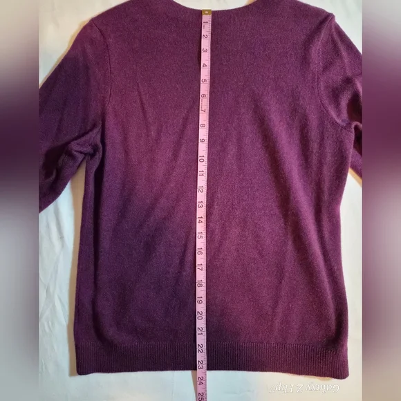 ​Talbots Plum Purple 100% Cashmere Long Sleeve Knit Sweater LP - Picture 7 of 8